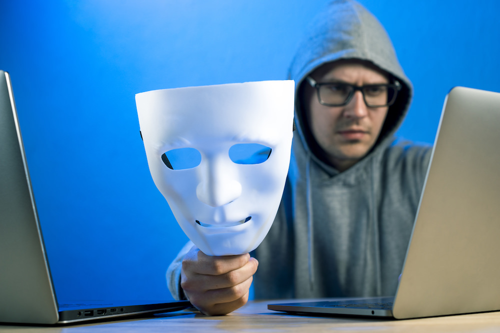 The dangers of identity deception in guest blogging