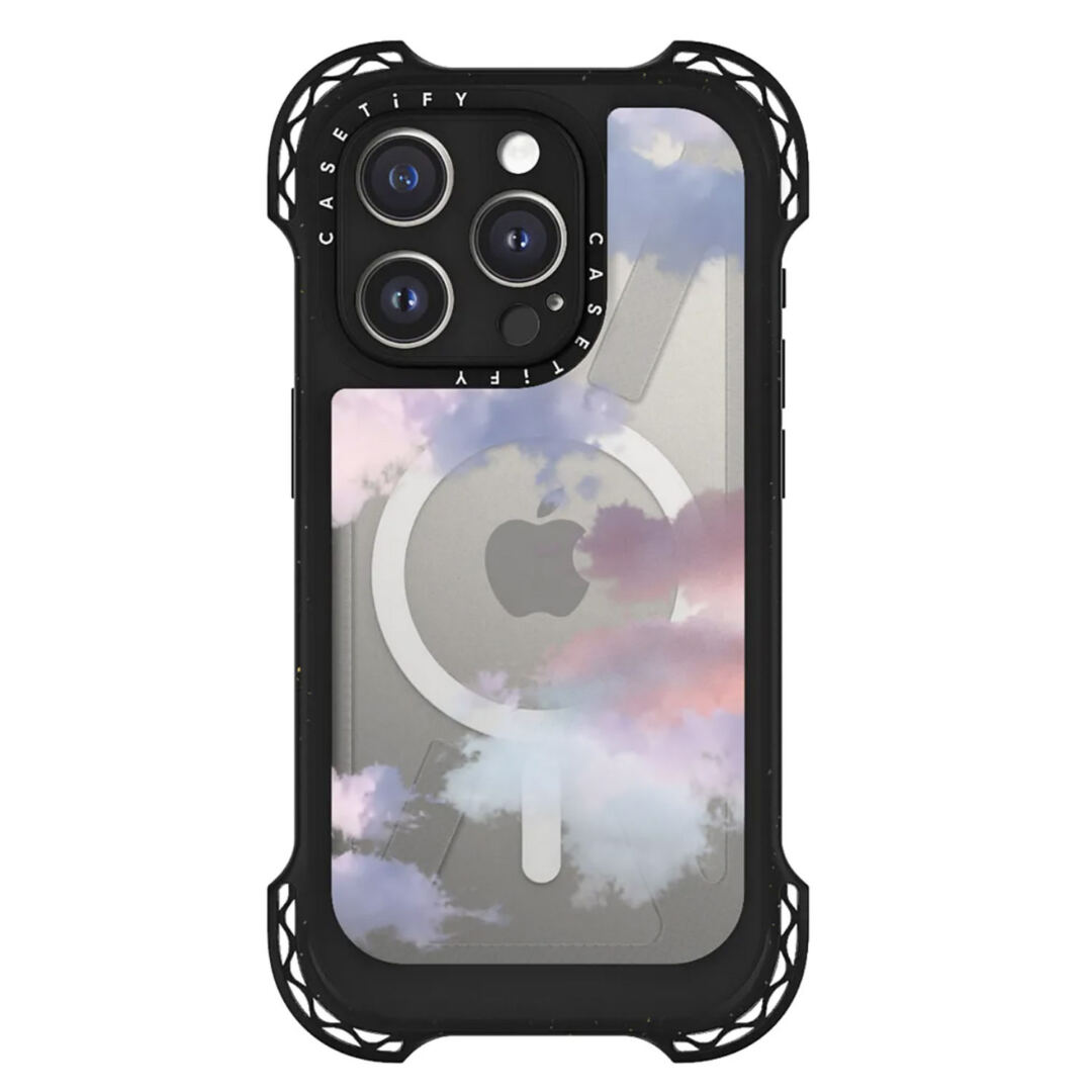 Ultra-bounce Clouds Phone Case